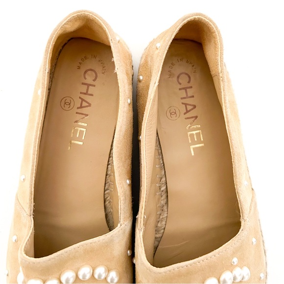 Chanel Beige Pearl Studded CC Logo Two Tone Black Cap Toe Suede Espadrilles 37 - Picture 7 of 11